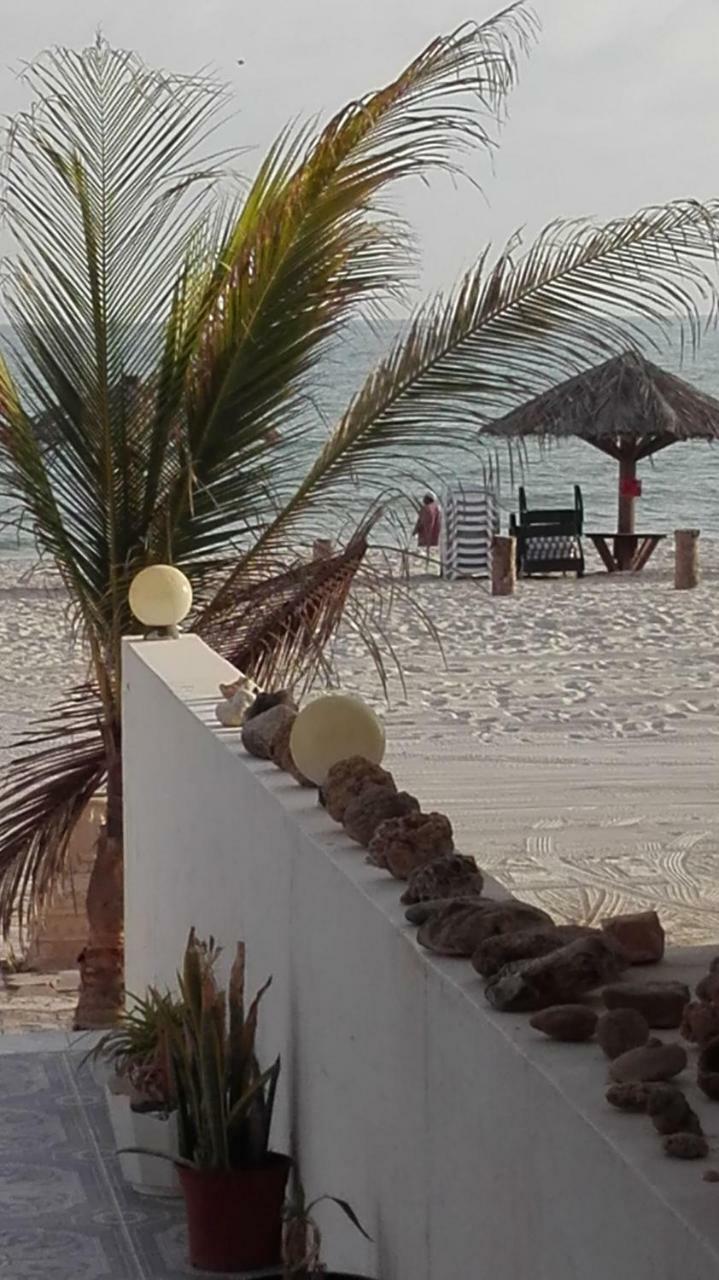 Salalah Beach Villas Εξωτερικό φωτογραφία